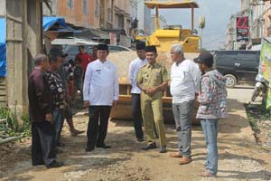  HM Wardan Tinjau Infrastruktur Jalan dan Jembatan di Keritang